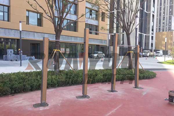 室外健身器材案例 (2).jpg 室外健身器材案例 (2).jpg